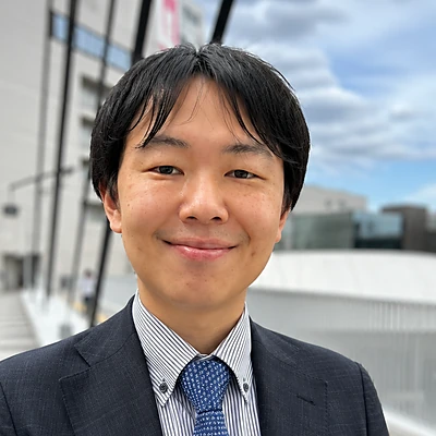 安場 達也