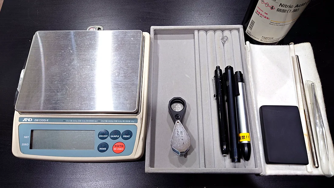出張買取に持っていく査定の道具一式