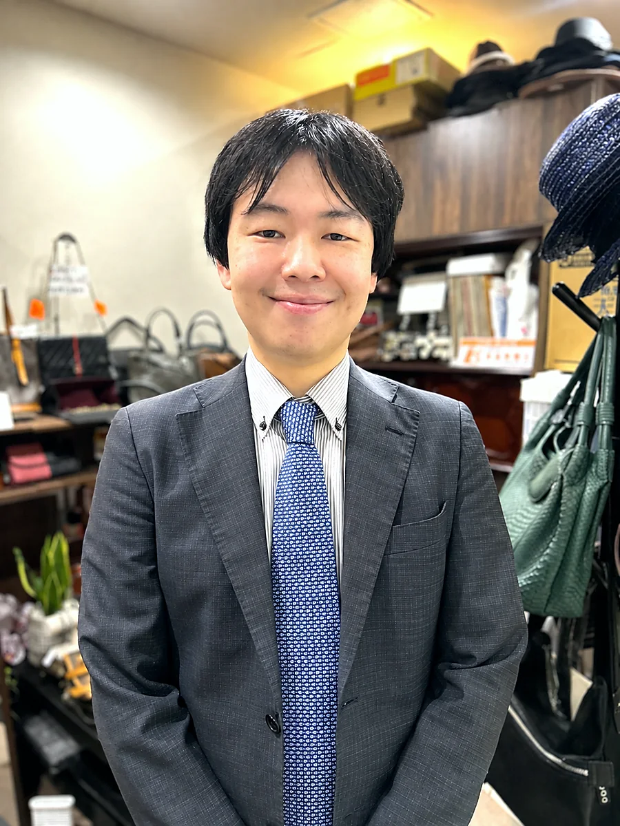 古物査定の窓口 代表 安場達也